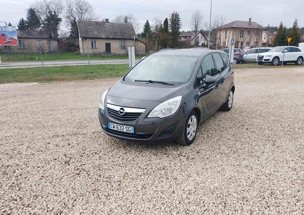 Opel Meriva cena 21500 przebieg: 179000, rok produkcji 2013 z Białystok małe 781